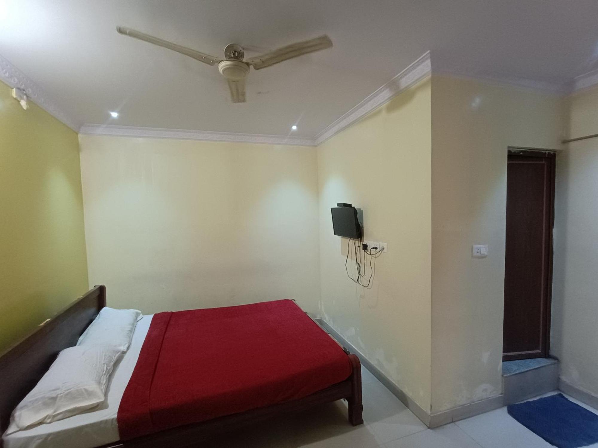 Hotel Malnad Grand Inn Kumbalgod Exterior foto