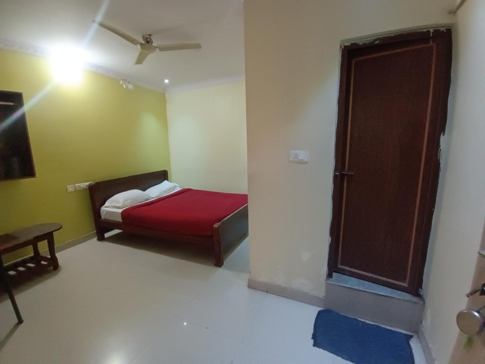 Hotel Malnad Grand Inn Kumbalgod Exterior foto