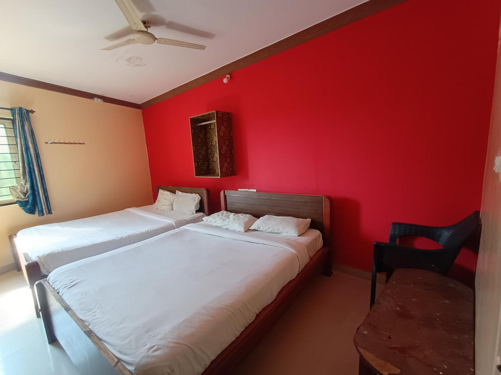 Hotel Malnad Grand Inn Kumbalgod Exterior foto